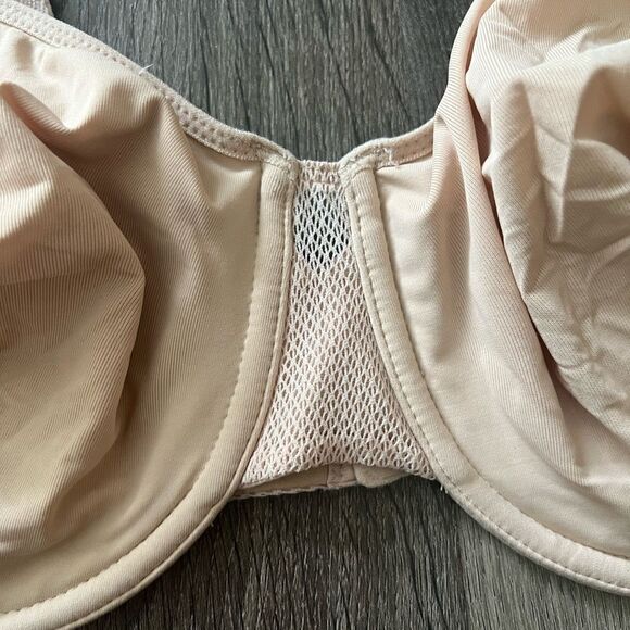 Women's Plus Size Underwire Bra size 42 D - Picture 5 of 9